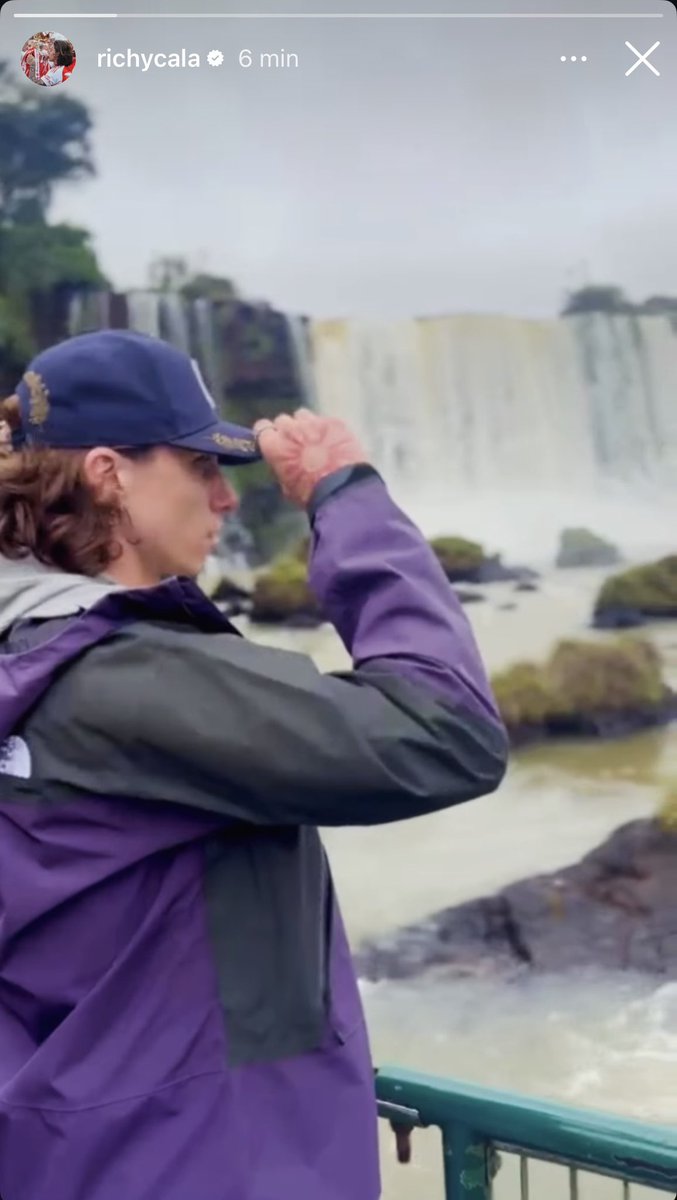 juandastacy's tweet photo. la subtrama de calafiori en las cataratas de iguazú: https://t.co/38ls5cwxVs
