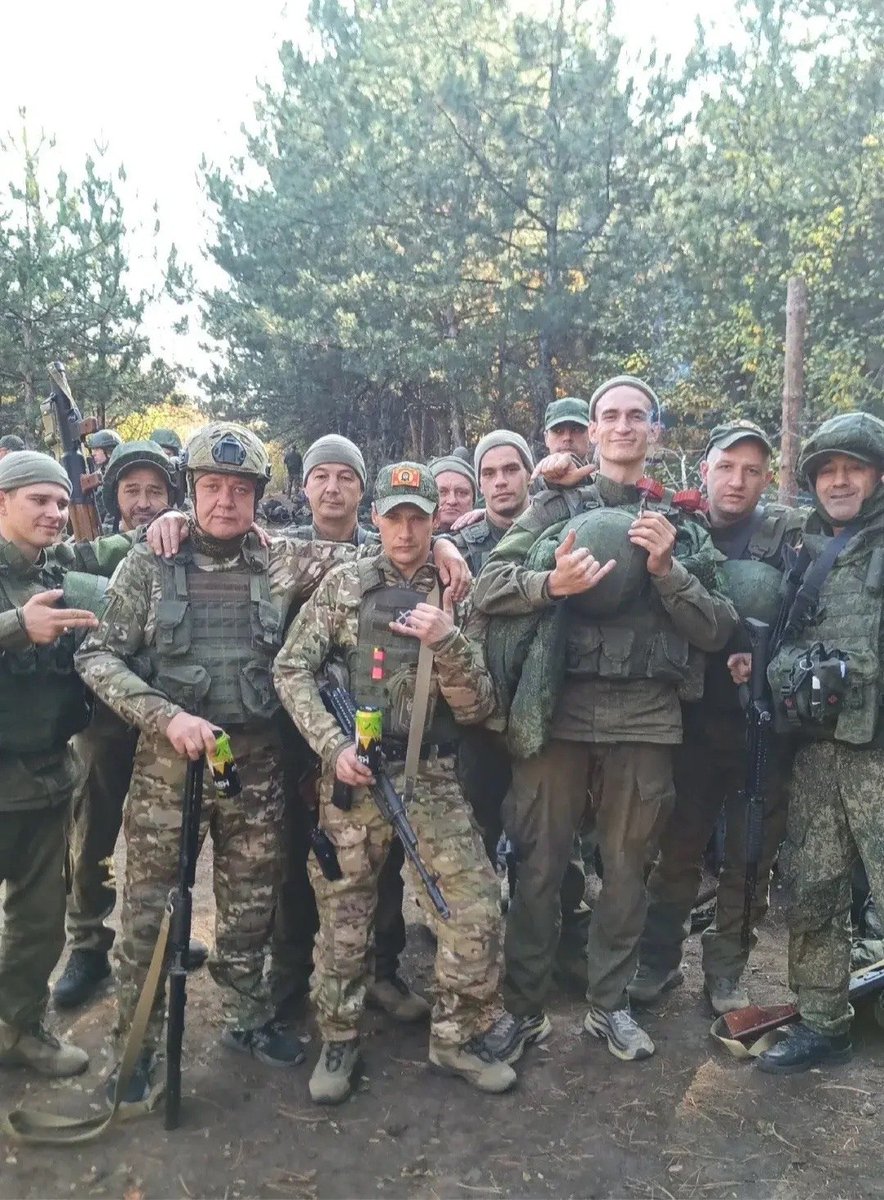 Perimetr123's tweet photo. Перед нами враг, за нами Россия. Отступать некуда! Мы русские с нами Бог! https://t.co/YGAAQhmxLq