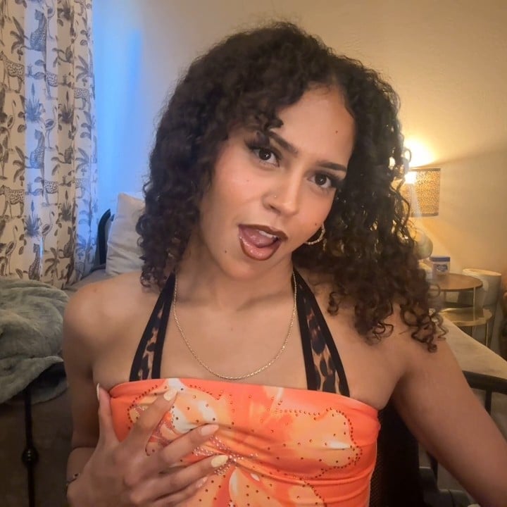 genexix_23's tweet photo. Missing you at my live show @Stripchat 😍. Drop in 👉 https://t.co/bswyVsgYe3 #stripchat #stripchatlive https://t.co/jYTjzYyHAF