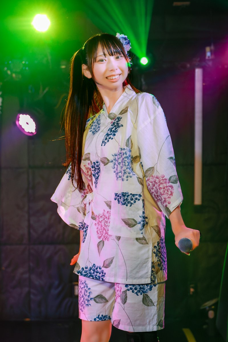 A6m2Ms06's tweet photo. #松岡未都 さん
@mikan_mito125 
甚平衣装

2026.6.14 四谷Lotus
#ぽけっとファントム
8周年記念ライブ 1部 https://t.co/3u8Ojt1if4