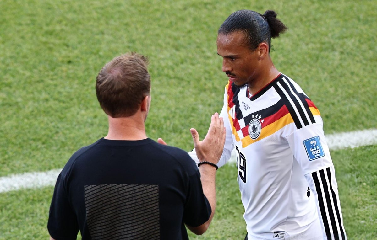 iMiaSanMia's tweet photo. Nagelsmann on Leroy Sané: "He was extremely hard-working and won the ball back 6-7 times in the first half. We demand that from him. The spaces were very tight in the first half. He didn't get a goal or an assist, but we didn't sub him off for performance reasons, it was just to bring on freshness and dynamism with Jamie"