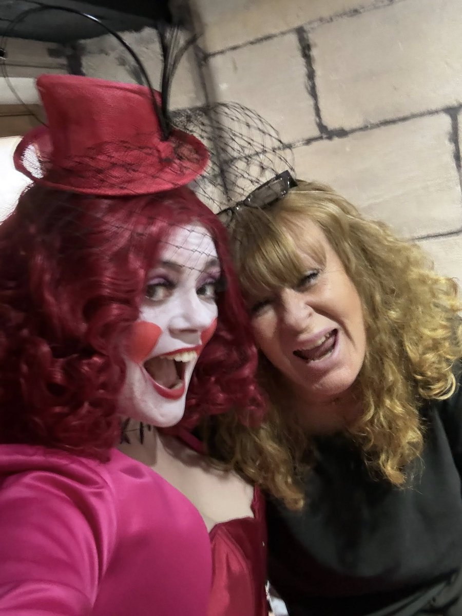 BazleyFilms's tweet photo. Over the years we all get hung up on working for a living, which we have to do. To pay the mortgage, to pay the rent, to pay for the childrens' schooling, to pay medical fees (especially in in the USA) But then there comes a time to break free. #bambolathemovie #richardbazley https://t.co/8JDDu8C4wO