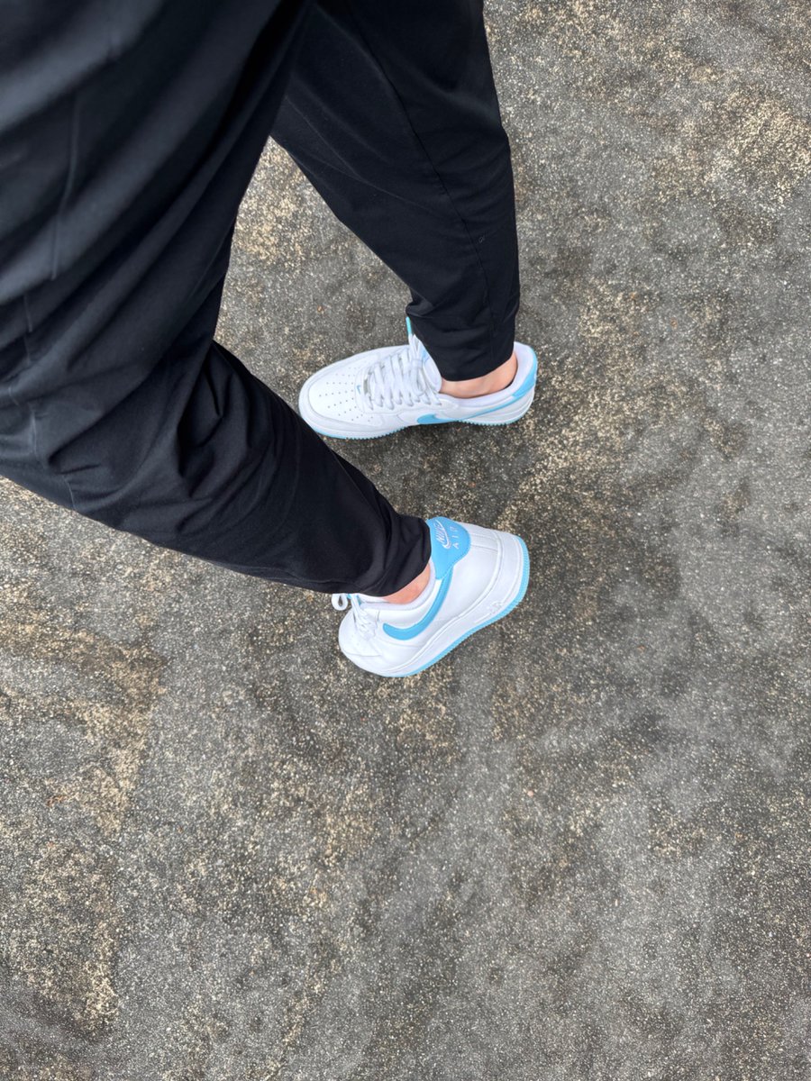 sneaker1982's tweet photo. おはよー！ https://t.co/PoaUMT6Zce