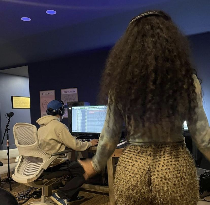 SZA Stats tweet media