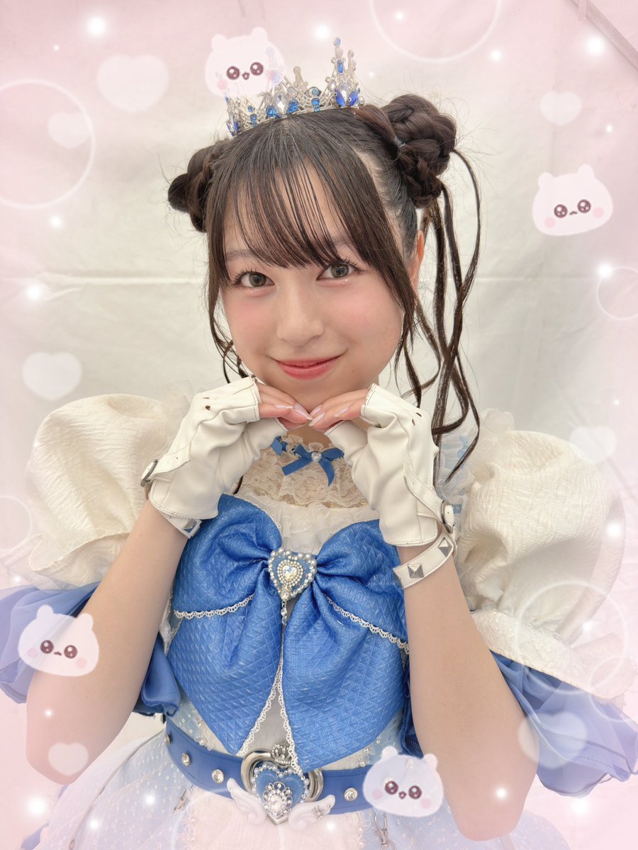 tomomon_27's tweet photo. 久しぶりのー🎀がいいなぁってひまりちゃんにしてもらった☺️あ！ニンフィアの🎀！ってしてくれた🤭💙お顔がかわいすぎだよ。 https://t.co/nOV11ti7h9
