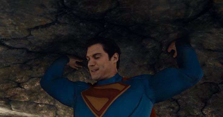 butchelors's tweet photo. she’s so clark kent and superman https://t.co/Xklx27zxYy