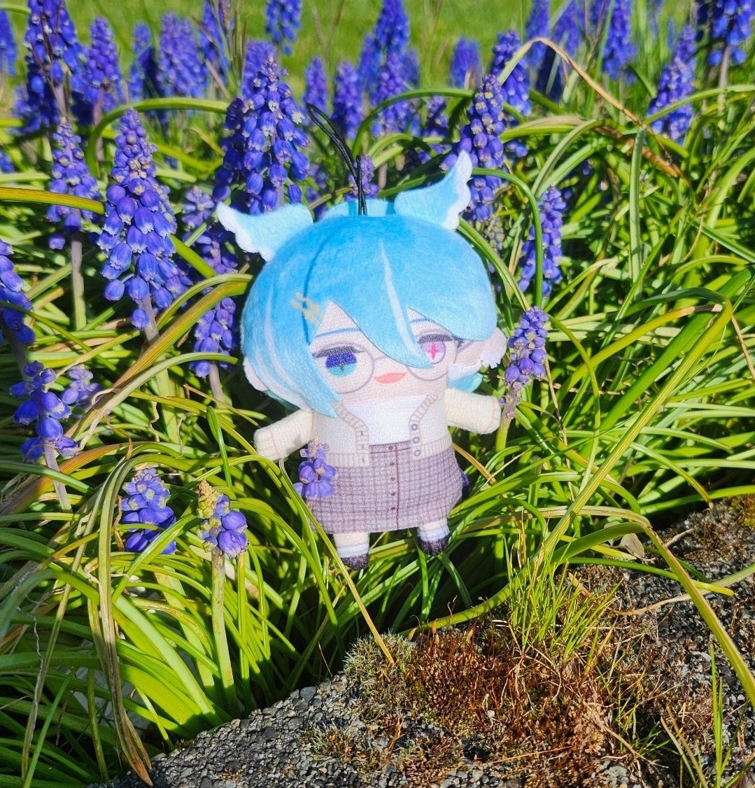 NijiENPositive's tweet photo. Anyone wanna show off their adventures with ewiwapape? I'll go first! https://t.co/LGmSluiXr7