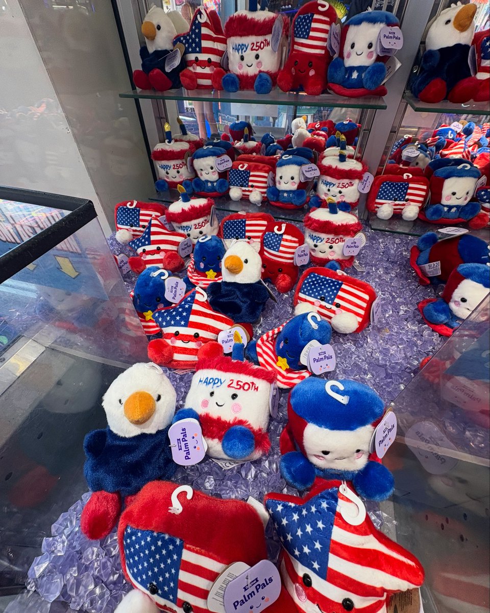 marinersarcade's tweet photo. It’s a perfect weekend to celebrate USA250 with our USA Palm Pals!

Come check them out as well as all of our other prizes. https://t.co/rIGgqqh26t