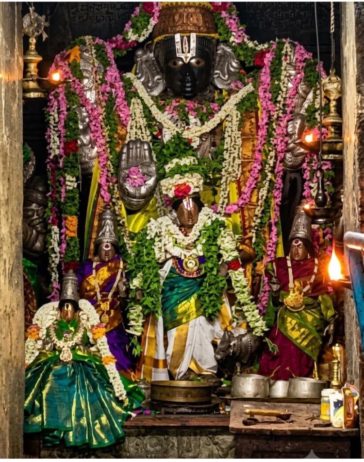 goodpersonSrini's tweet photo. 🙏🙏🙏🙏

ஶ்ரீ லீரநாரயணப் பெருமாள்! காட்டுமன்னார் கோயில்! 

Sri Veera Narayana Perumal!
Kattu Mannar Koil! 

Good morning! https://t.co/CeDazQ3d8X