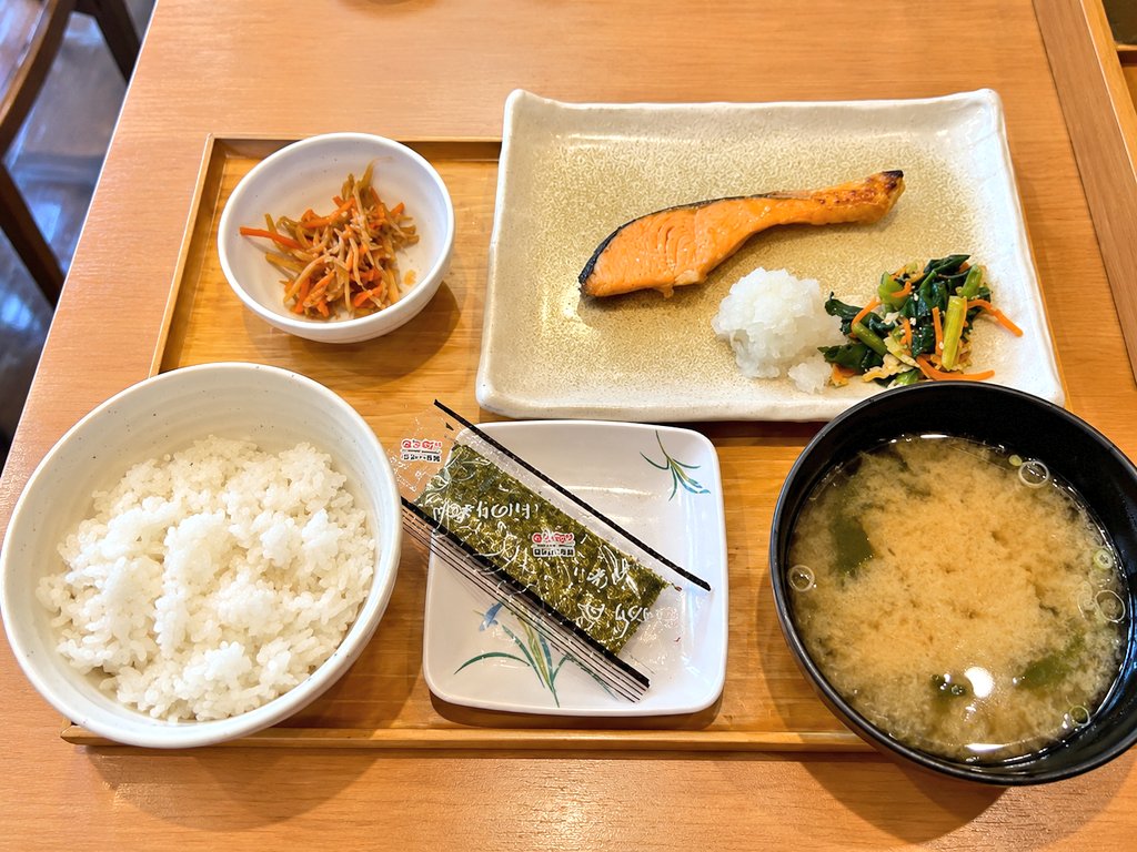 f_mars2008's tweet photo. おはようございます。😴😴😴 https://t.co/2yLqOvXBqR