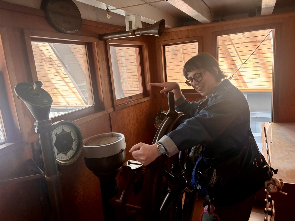 huxfckerproxy's tweet photo. you’ve caught me at a very boat time of my life. https://t.co/sHQtLdaIDh