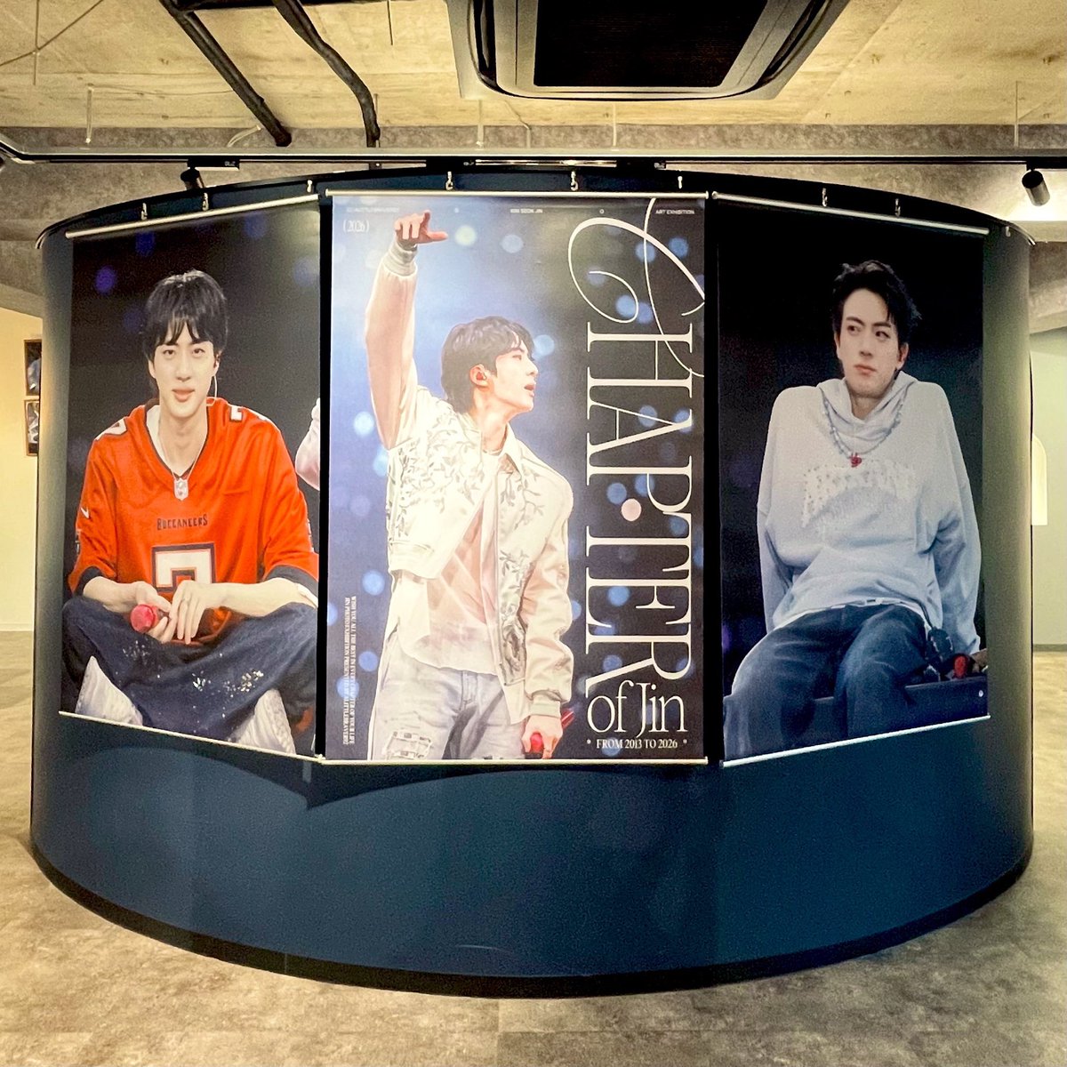 jin1204_mi's tweet photo. ALB님の展示会感動しました⋆꙳ 会場全体に
素敵なJINくんがたくさん溢れていて本当
に幸せな空間でした♡ 特典とグッズも豪華
で素敵でɢᴇᴛできてとっても嬉しいです♡ 
ALB님とJP様お忙しい中色々とご用意して
いただいてありがとうございました(❀ᴗ͈ˬᴗ͈)

@ALittleBraver92 
@ALB92_JP https://t.co/Pz1iUkH2B4