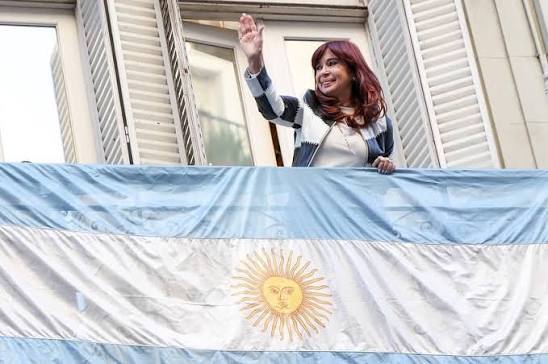 LucaMGimenez's tweet photo. CRISTINA LIBRE 🇦🇷 https://t.co/aRkztGThIa