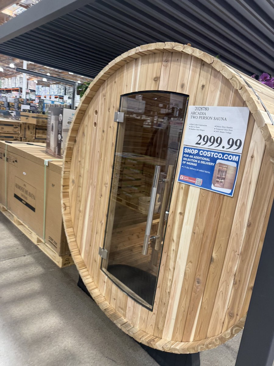 InvestingAddict's tweet photo. Costco is the only place where you can grab a hot dog, a kilo of silver, and a sauna in the same trip. https://t.co/PauDWrE14Y
