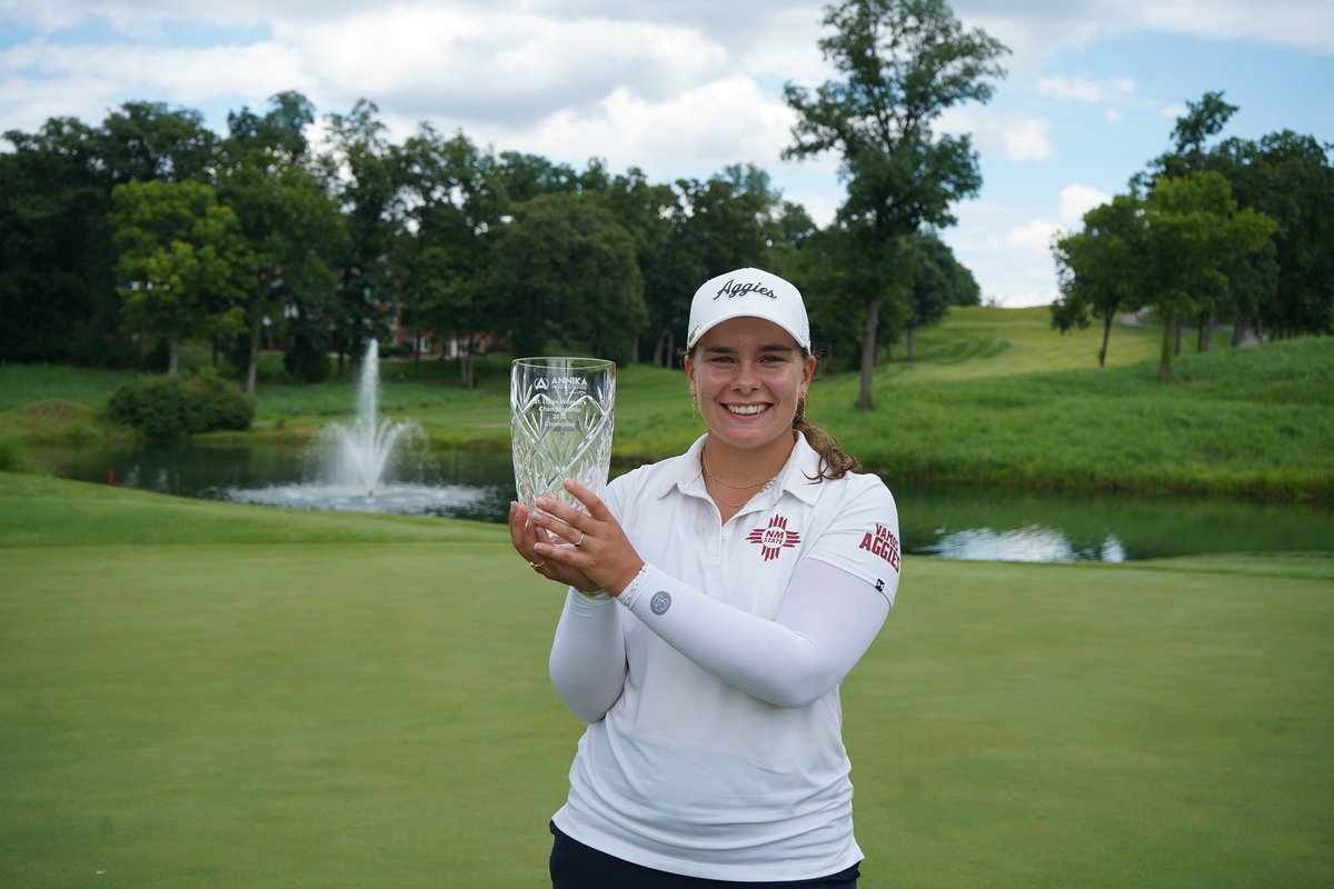 ANNIKA_Fdn's tweet photo. #ANNIKADevelopmentProgram Ambassador Emma Bunch clinched the @WomenAllProTour St.Louis Women’s Championship title! 👏
📸: @WomenAllProTour https://t.co/wcUMBv8bNd