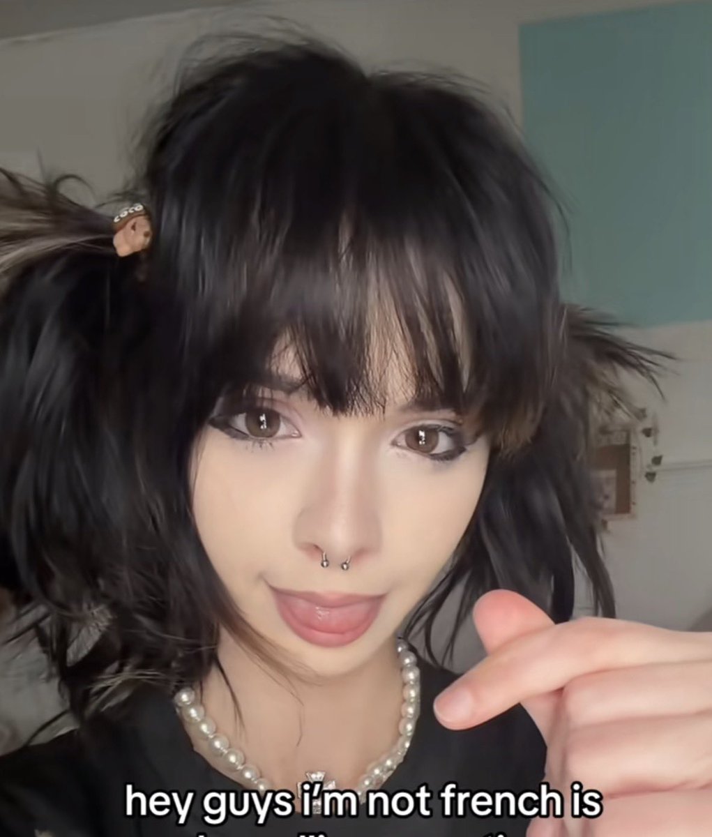 idk6863's tweet photo. Caitie Ro https://t.co/Ah15EEkm3E