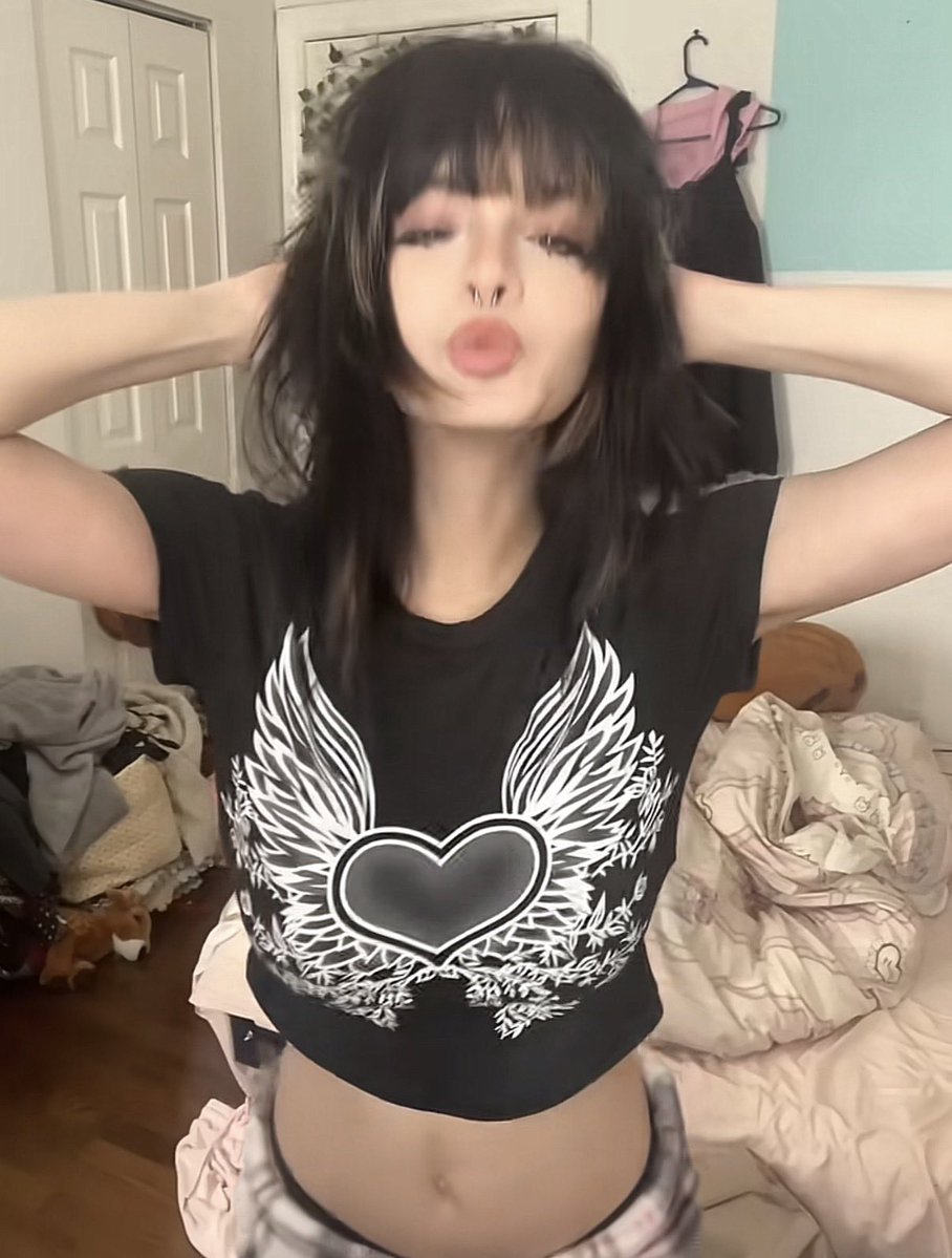idk6863's tweet photo. Caitie Ro https://t.co/Ah15EEkm3E