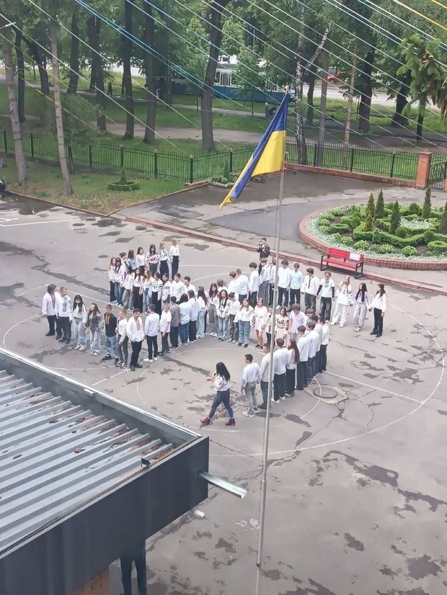 COM53038890's tweet photo. @andrii_sybiha Pohajluj sobie banderowcu póki możesz. 
Pod Rosją tego raczej już nie będzie. https://t.co/5CeITKE8dO