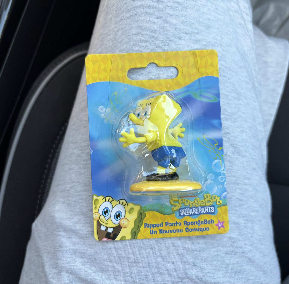 petsovnds's tweet photo. i just buy anything https://t.co/3CKxrXchg5