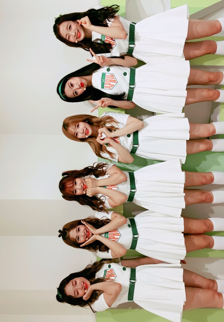 ultrahawk4's tweet photo. おはぷりる☁😃‼️
【９年前】9 years ago 💚
#MAYDAY #메이데이
#YENA #CHAEWON
#RACHEL #CHAEKYUNG
#NAEUN #JINSOL
#APRIL #에이프릴
▶️https://t.co/zvuHCy8b4I https://t.co/Uq1FjcWFDr