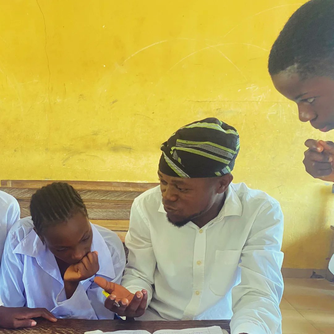 Startee01's tweet photo. Today education remains one of the most powerful tools for shaping individuals and societies, and we can say that school teaches the important things and the foundational skills needed to function in the modern world.

But sometimes, I find myself asking a difficult question: https://t.co/rrOCrVuEhi
