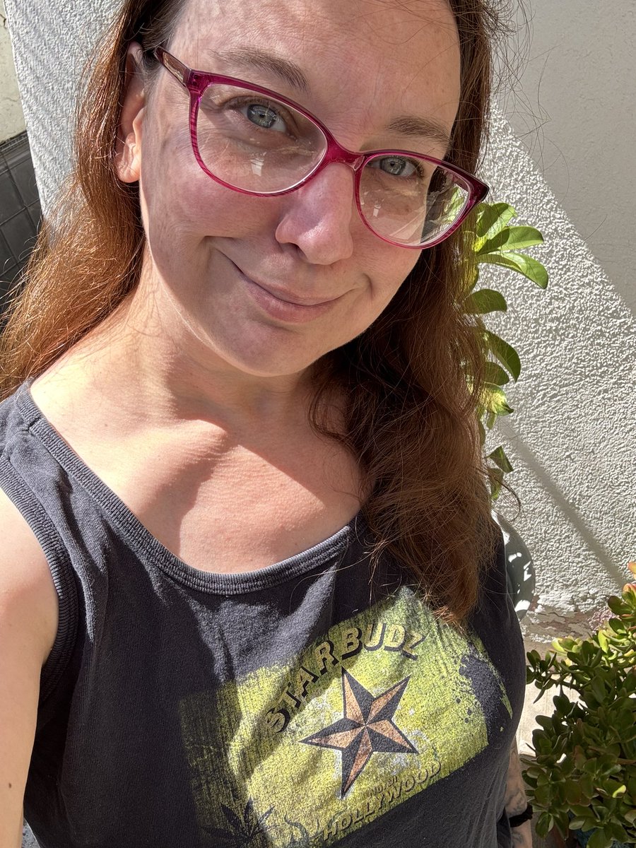 valleygirlvara's tweet photo. Sup gang? https://t.co/lEU40vY045