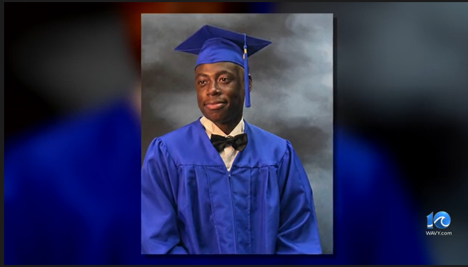 PHWorg's tweet photo. 18 y/o Dominic died from SCA at home one day before graduation. His family says there were no warning signs.

This is why PHW continues to advocate for ECG and limited echocardiogram as the standard of care for youth.

#1in300AtRiskForSCA #HeartScreening #ECG #ECHO https://t.co/wgz0MGx1NZ