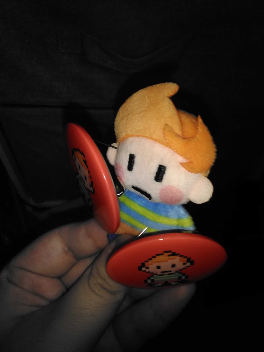 71gun's tweet photo. when I get mad i stab my claus with pins that have his face on them https://t.co/qhsFoOSAT3