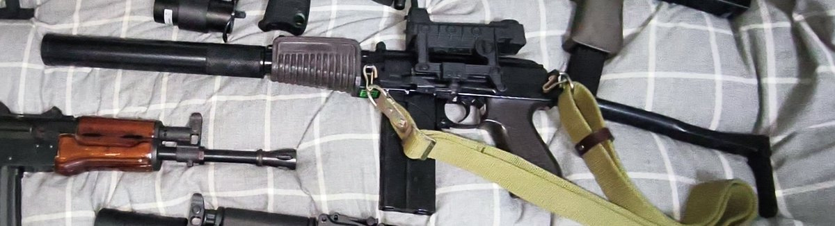 Aleksandr_OMON's tweet photo. 持っていくのは

AK-12M1(ガスガン)
OTs-12(Co2ガスガン)
9A-91(電動ガン)
MP443
M17

の5本でお送りいたします。 https://t.co/KwptBqDLrb