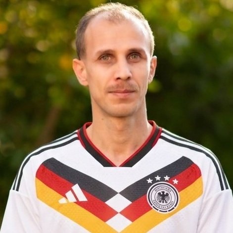 lab_500's tweet photo. @Nrustlerin كسبنا الرهان والألمان مثل الماكينات يعلمون برافوا ايها الألمان 🖤❤️💛 https://t.co/NhD1UZKdAW