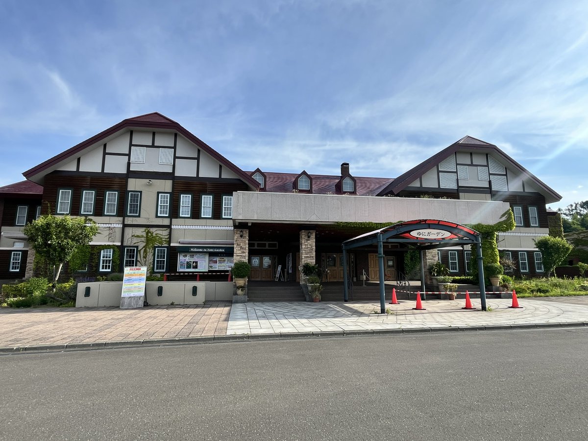 sapporotikahom1's tweet photo. 北海道ホビーショー2026（拡散希望）
本日1日限定となりますが、『見る！買う！遊ぶ！』をテーマに、北海道ホビーショー開催となります。
すでに、並び始めておりますので、ご来場される皆さまは体調にお気をつけて、安全運転でお越し下さいね！
それでは、10時よりオープンとなります！

#北海道ホビーショー2026
#拡散希望