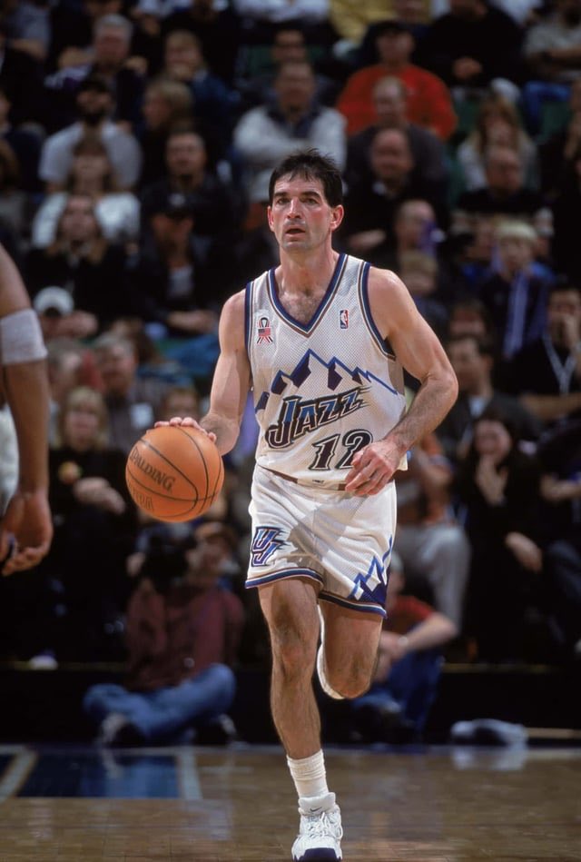 AlbertoMederos's tweet photo. @_NBAESP_ El señor John Stockton!! Con el mote que le puso el gran Andrés Montes “ Ordenadores Stockton, la informática a su servicio…” https://t.co/PGdZppiqix