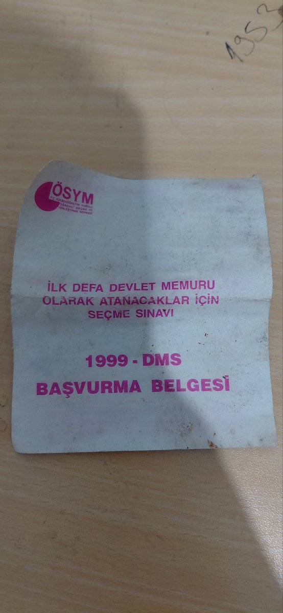 Ttozz00's tweet photo. Babamın  yıllar önceki #ösym giriş kağıdını buldum https://t.co/WWyNfBMgc4