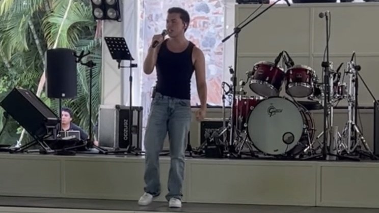 doblemcomm's tweet photo. Mario en soundcheck 🎤 https://t.co/BgAe3Af3NS