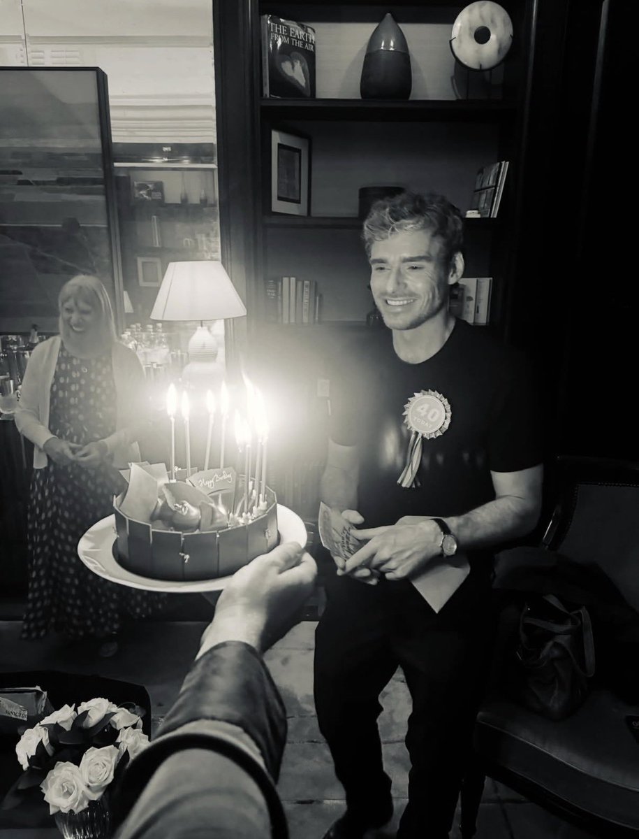 TheCinesthetic's tweet photo. Richard Madden celebrating his 40th Birthday via Instagram 📸 https://t.co/Em4korGBfD