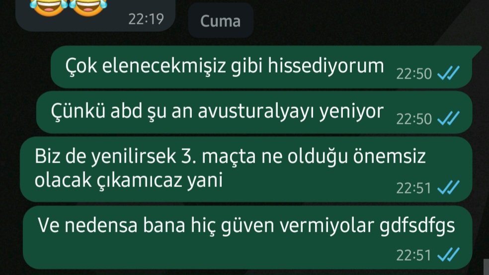 yeld_'s tweet photo. Ben futbolu da voleybolu da biliyorum diyebilir miyiz https://t.co/4yV6QgoS4S