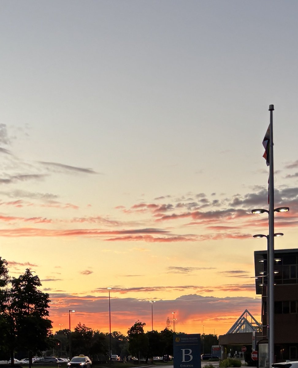 ResistStop's tweet photo. The sky matched my week for awesomeness. https://t.co/Cdtk4bQ4pG