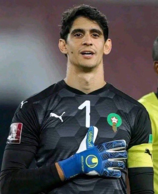 dbasdosari1's tweet photo. بتال القوس @battalalgoos معترفا بأفضليتهما في كأس العالم:

• سامي الجابر @SamiAlJaber أفضل من الخزري والنصيري وصلاح

• بونو يتفوق على ماجد @M_Abdullah_9 والعويران ومحرز 
- https://t.co/RctJvRtxRI