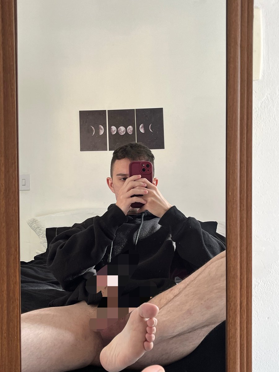 𝘥𝘢𝘷𝘪𝘥 tweet media