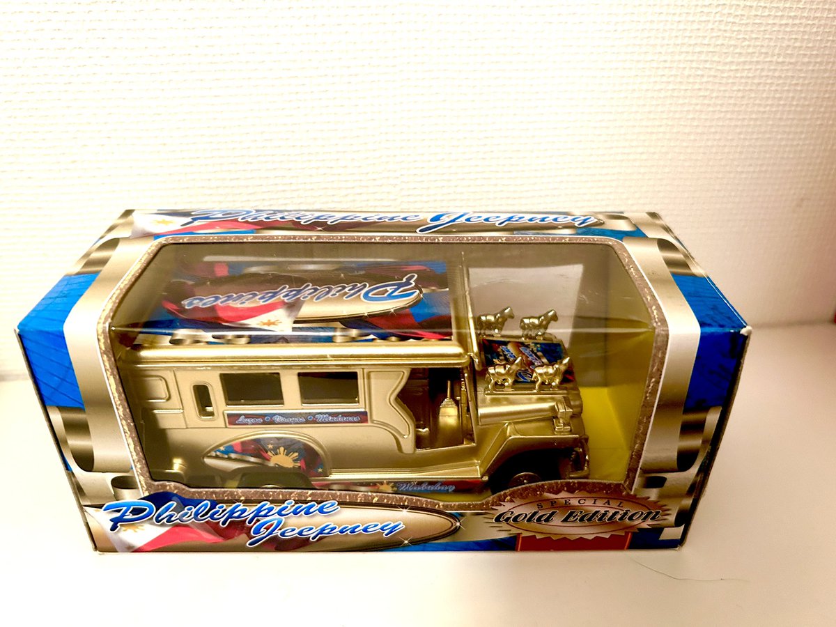 TAZAKi888TAZAKi's tweet photo. ジプニーのミニカー。
スペシャルゴールド
#special_Gold_edition #jeepney
#フィリピン #Philippines #箱入 https://t.co/WAISJHgtZS