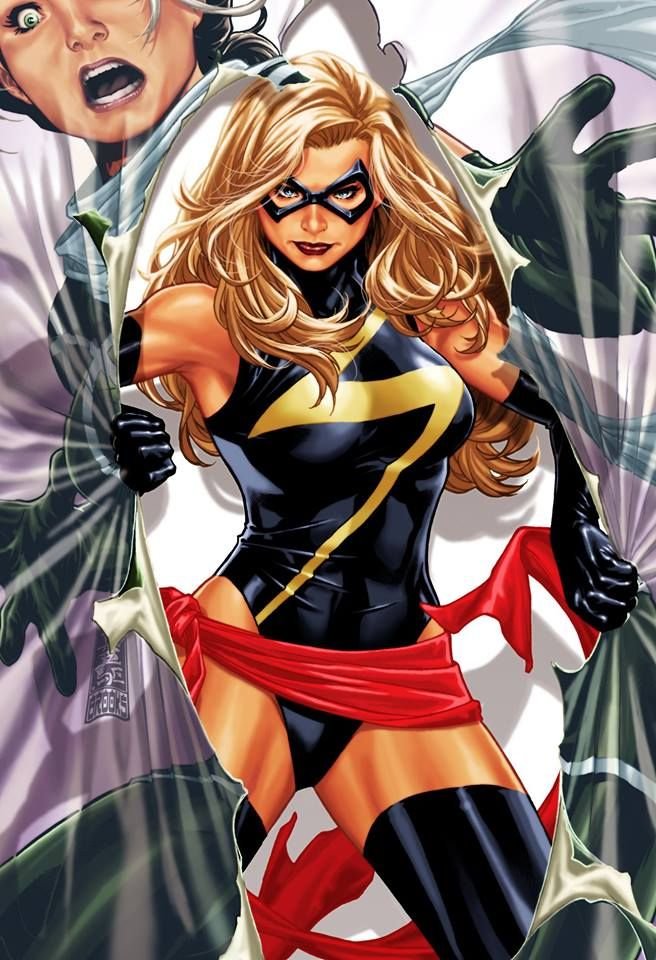 AmazonLast18339's tweet photo. 🌟:"¿Que porque deje de usar mis atuendos clásicos?, odiaba la brisa.."

Carol Danverse: Ms Marvel. 
Representante y líder del equipo de los vengadores por más de una ocasión, su fuerza puede ser equiparable a la de Wonderman y no hay nada más resistente que ella. https://t.co/9w158CCkZF