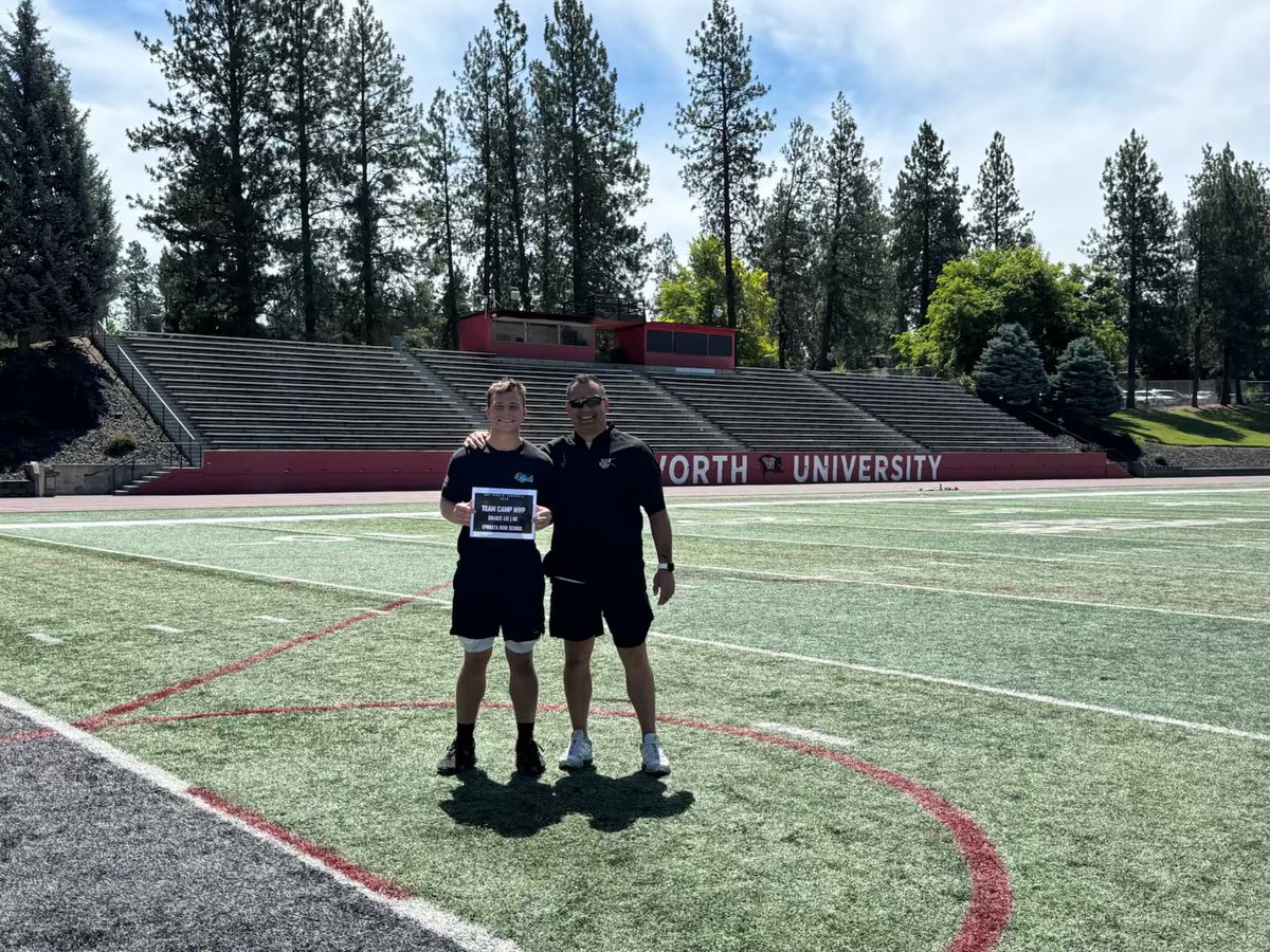 ChanceTLee's tweet photo. Huge thank you to @WhitworthFB for putting on a very well organized high school team camp and the opportunity to showcase my skills! I’m honored to have received team camp MVP Running Back award!
@coachsandberg https://t.co/yEJDaYNvhL
