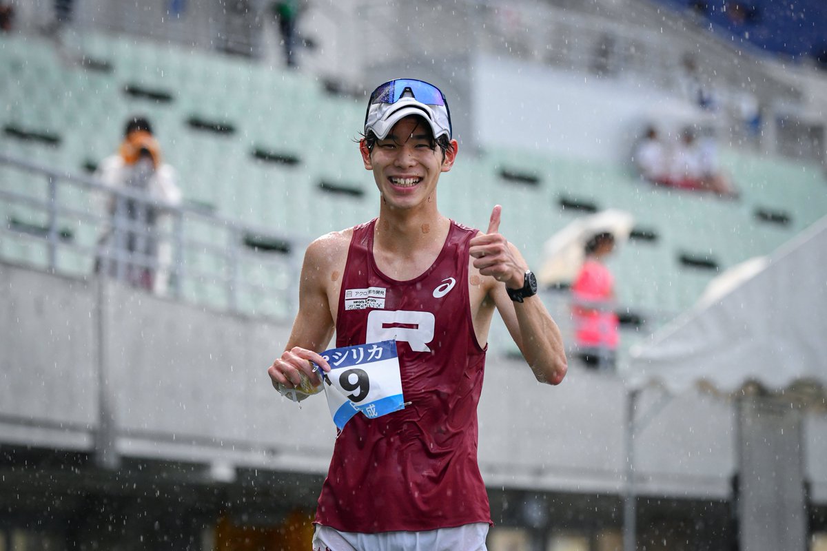 miyachan227's tweet photo. #79西日本IC #西日本インカレ 
男子10000mW決勝
🥇髙田智生 選手（立命館大）40:53.36 NGR
🥈平賀丈也 選手（びわスポ大）41:01.09
🥉馬場康成 選手（広島国際大）41:16.81 https://t.co/SVBJ9pAwjC