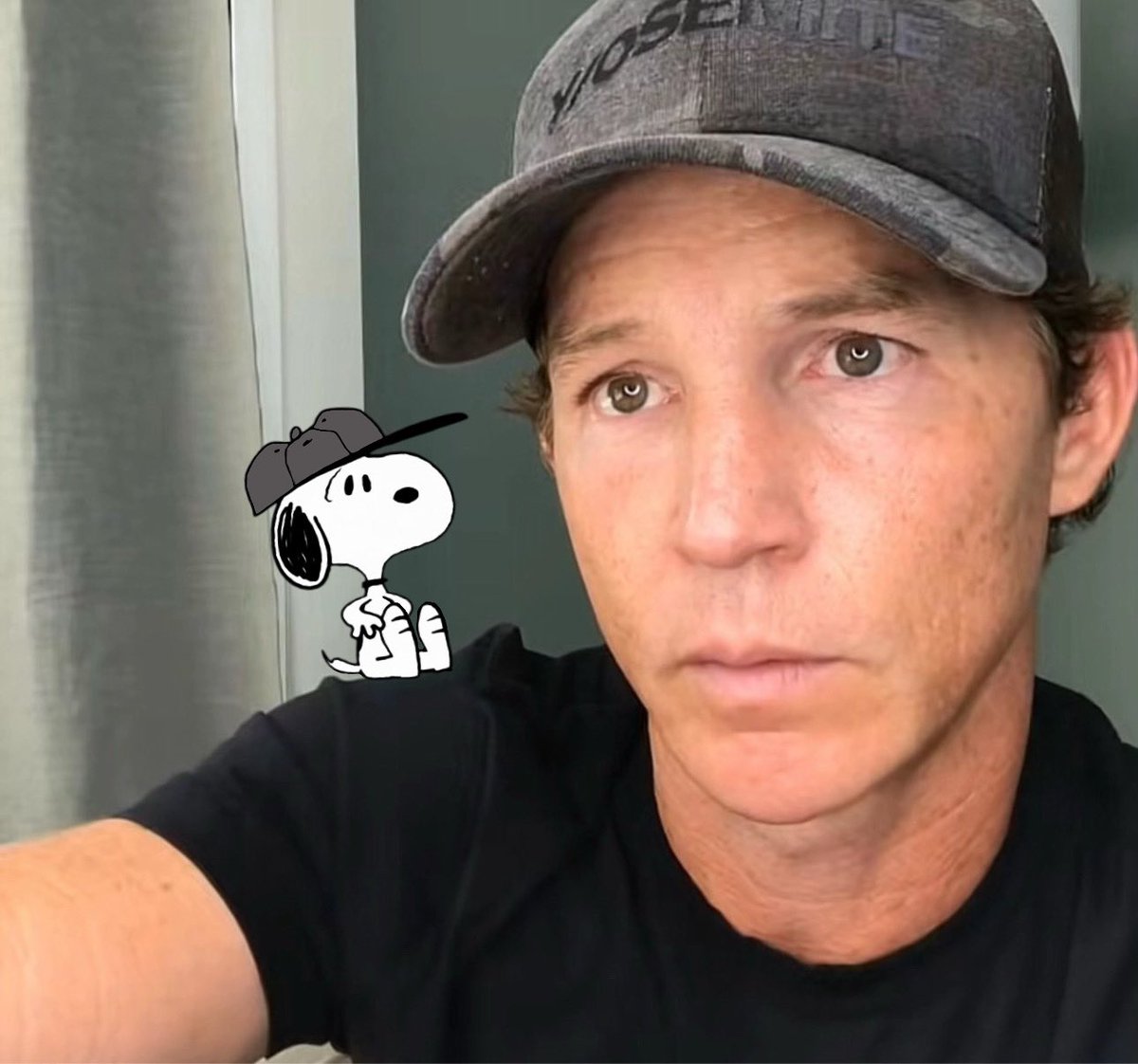 shawnyhats & snoopy tweet media