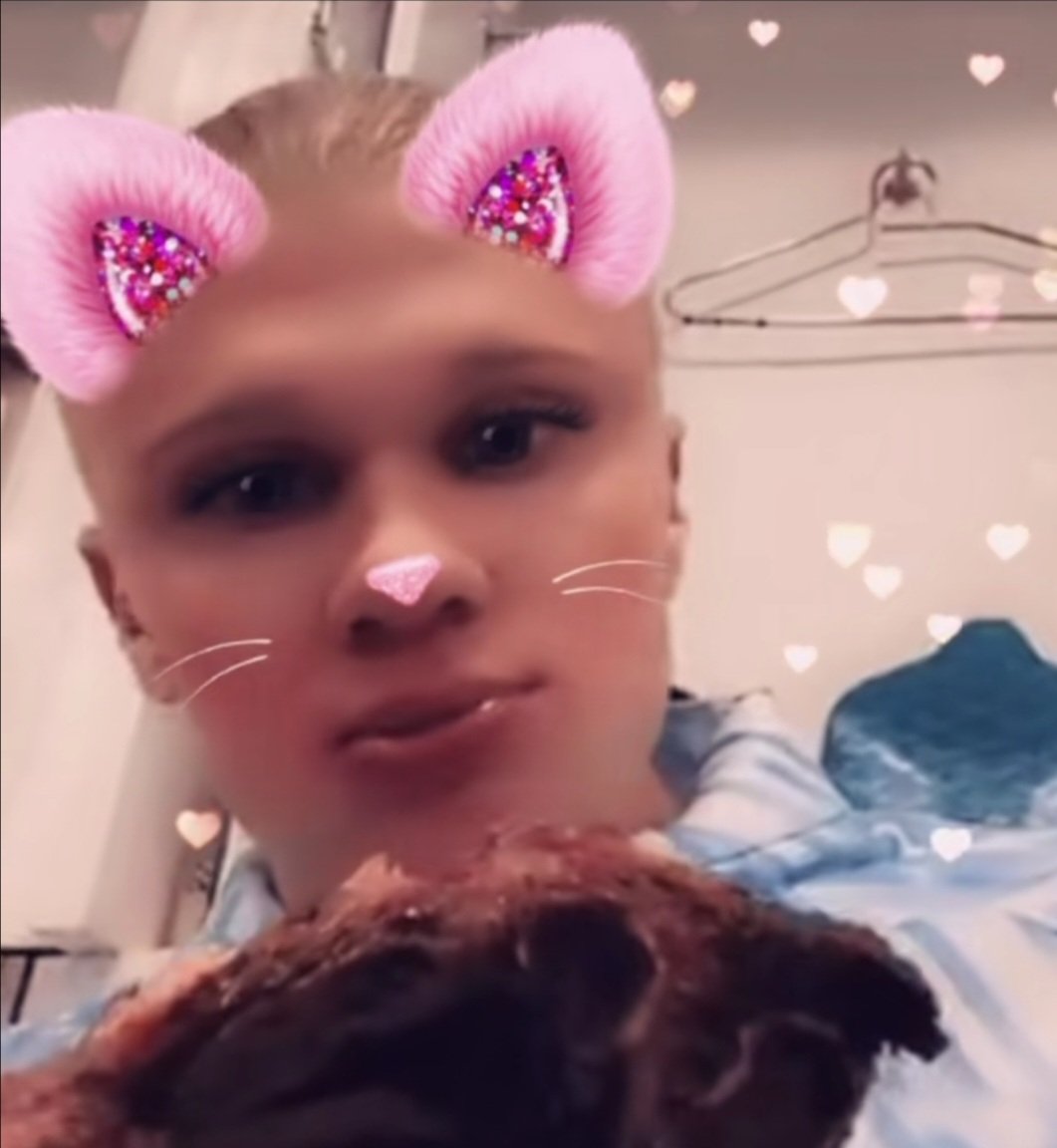 popspoot's tweet photo. @urmyviiiiolettt @partyg3tsme_wtr https://t.co/ZVk4Re5NDW