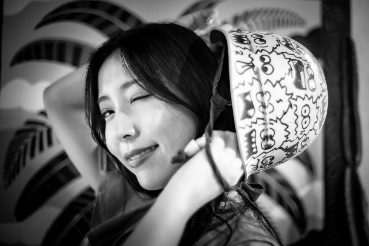 camera_net's tweet photo. 2026/6/20 
#李亜 さん
モノクロヘルメット

#ミス湘南 グランプリ#伊豆 #撮影会 https://t.co/uxNl13IBrX