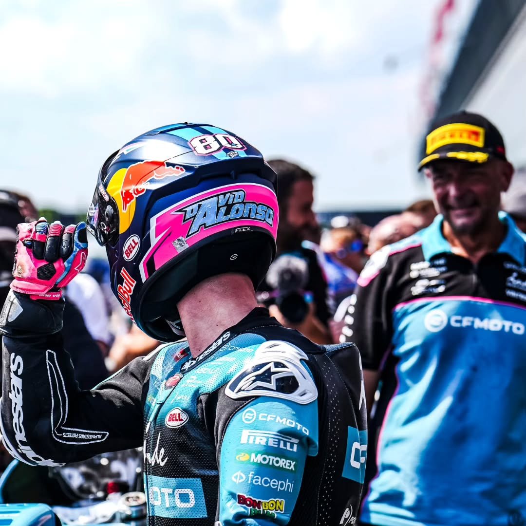 BORNFORFAST's tweet photo. ㅤㅤㅤㅤㅤㅤㅤ
‍ ‍ ‍                   ────        first pole .
ㅤㅤㅤㅤㅤㅤㅤ https://t.co/j3hxWyvgGj