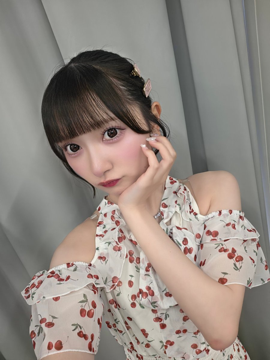 おはようございます☁ #AKBが好きish 握手会2日目！ 今日はのんちゃん