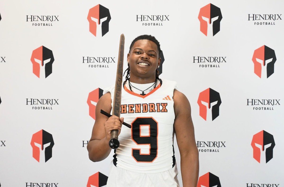 kylan2vicious0's tweet photo. Had a fantastic visit at Hendrix!! I’M extremely proud to say I got my first offer!! Thanks again Hendrix many more to come!! @Coach2Carter @tygeorge23 #OTR https://t.co/1zu7G4ALLh