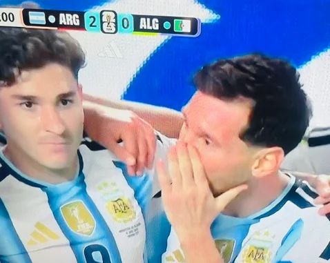 cursed_arg's tweet photo. Debes matar a todos los marrones julian, Todos deben morir 🟤 https://t.co/XfBbvEL9Wc